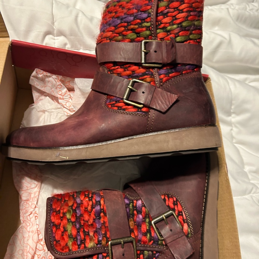 Bionica boots